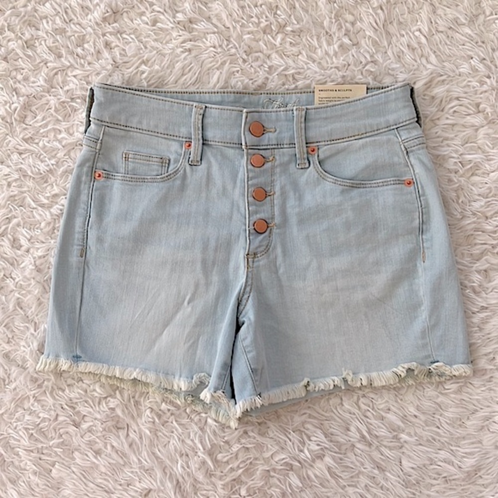 Universal Thread High Rise Midi Jean Shorts Size 26
